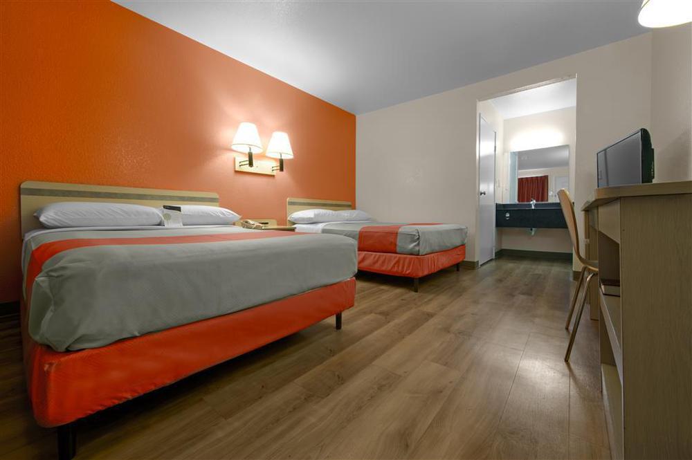 Rodeway Inn ألتونا الغرفة الصورة